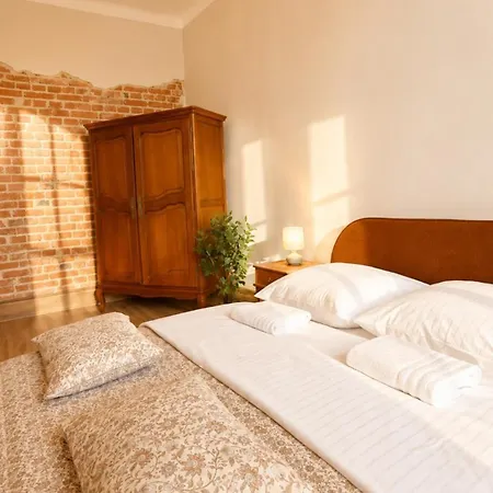Heritage Loft In Kazimierz, Szeroka 2 Br * Krakkó